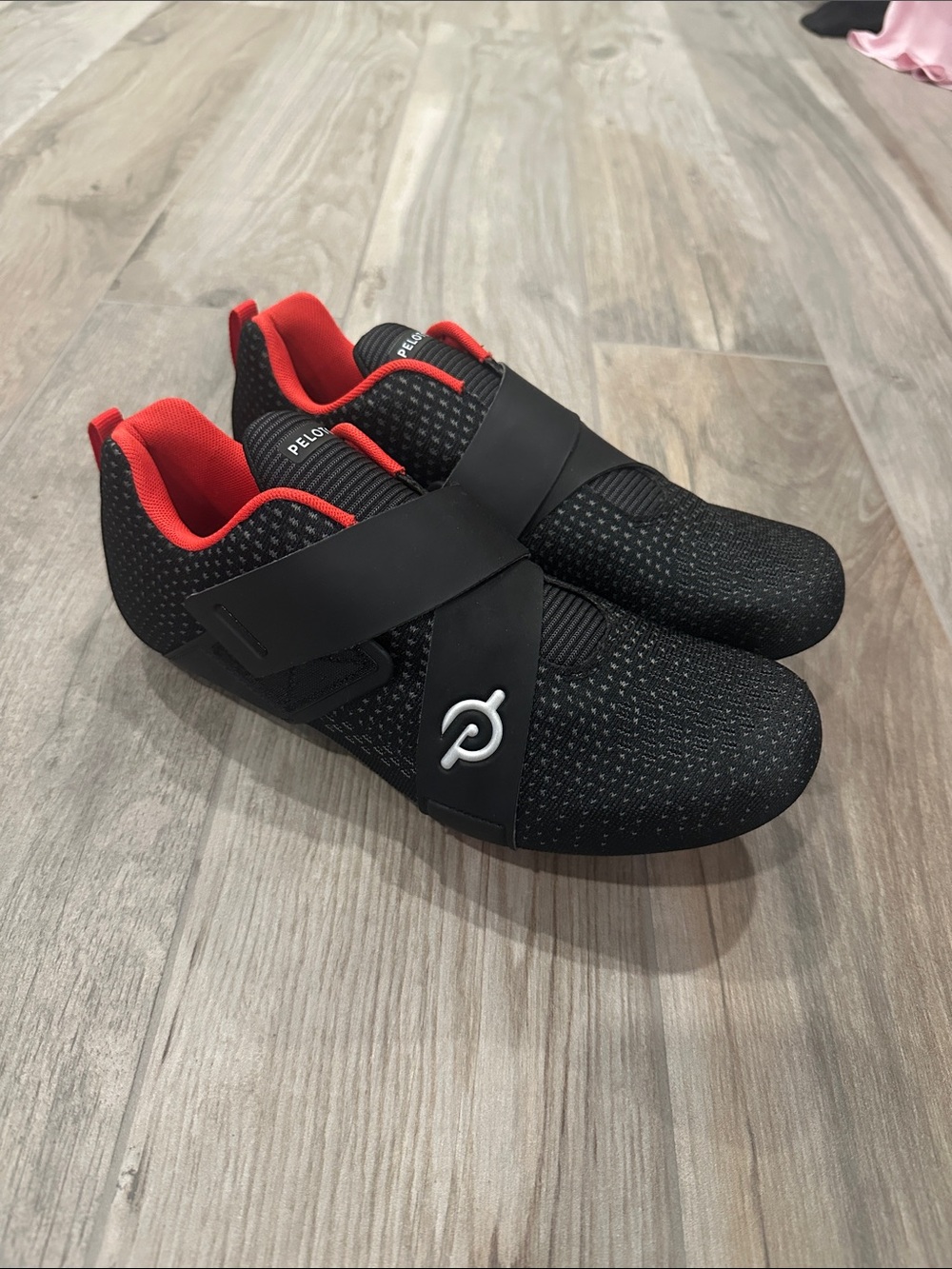 Peloton Men’s Black Athletic Training Shoes with Red Lining